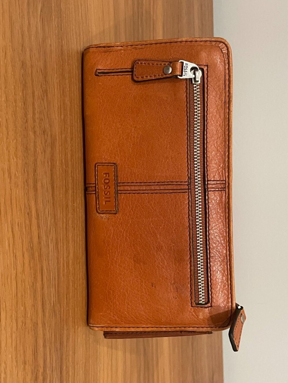 Fossil Marlow Chestnut Brown Genuine Leather Zip Around Clutch Wallet